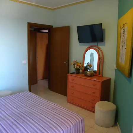 Mirone Fronte Mare Beachfront House Roccalumera